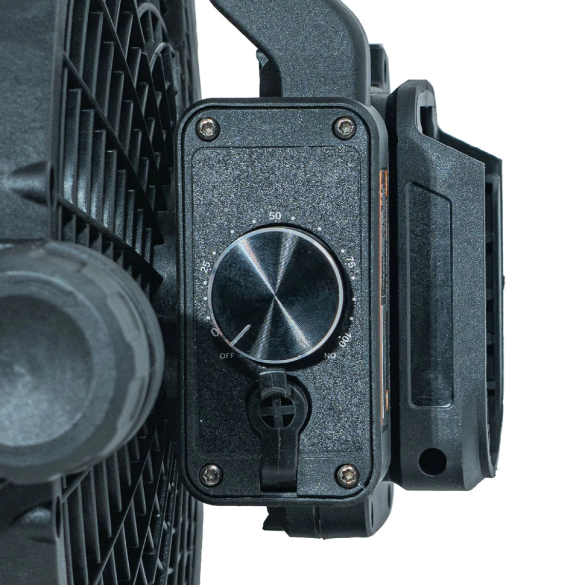 VENTILADOR INAL LUSQTOFF VPL2500-8B 18V 24CM S/BAT